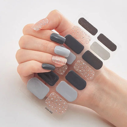 Simple DIY Holiday Nail Art Set