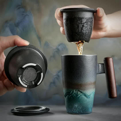 Classic Ceramic Tea Cup with Strainer and Handle