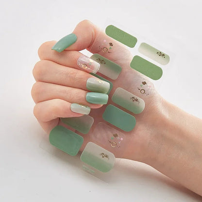Simple DIY Holiday Nail Art Set