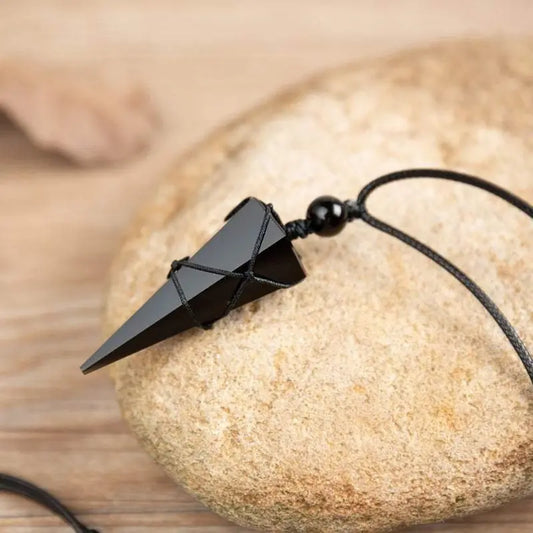 Bold Dark Gemstone Pendant Necklace - Luxicro