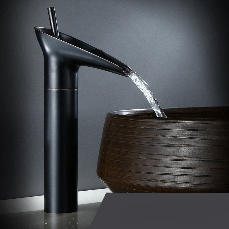 Stylish Bronze One Handle Bath Sink Faucet