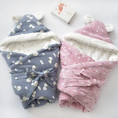 Cozy Infant Sleeper Blanket with Hood and Plush Inside
