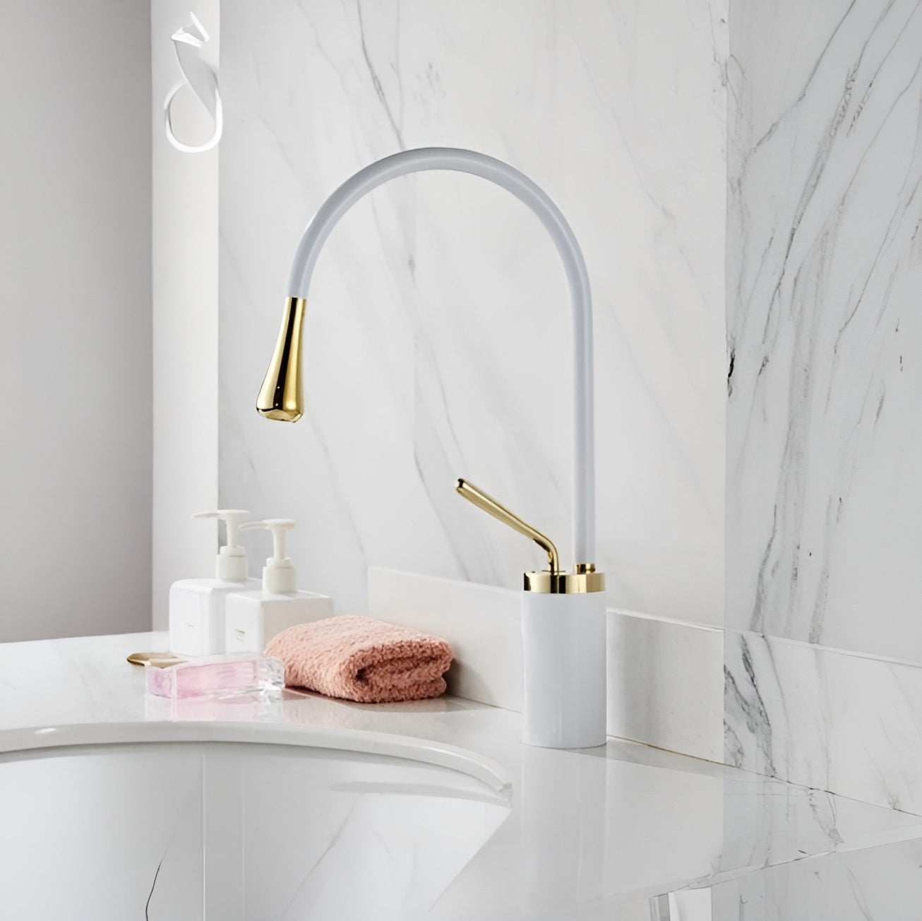 360° Rotating Faucet with Easy Touch Control