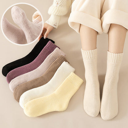 Cozy Insulated Socks for Cold Weather