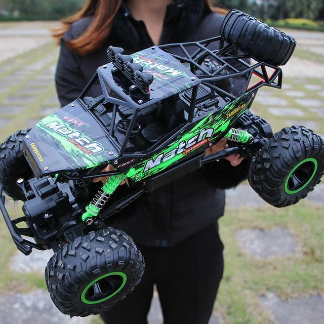 Rugged 4x4 RC Offroad Racing Truck