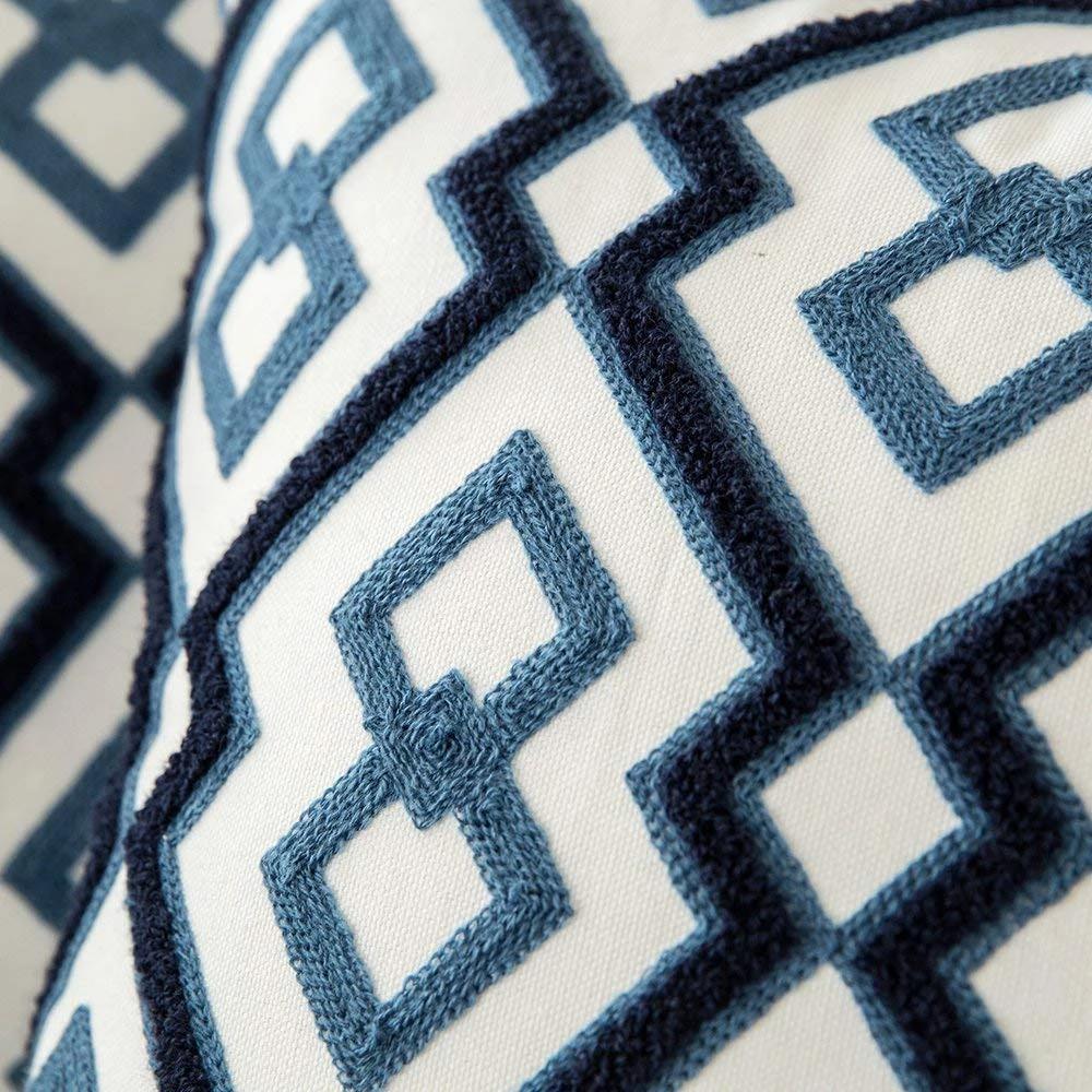 Blue Floral Pattern Decorative Pillow