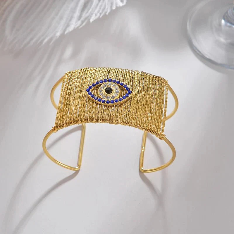 Fashionable Wide Cuff Bangle Bracelet