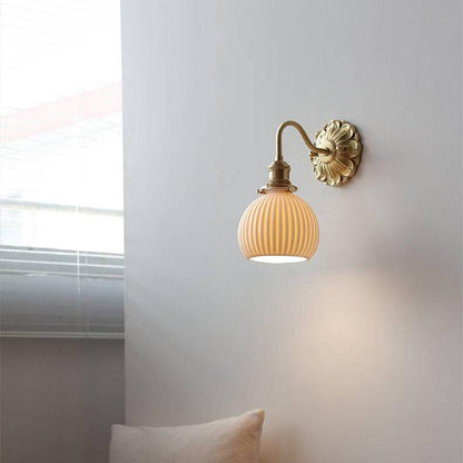 Elegant Brass Ceramic Wall Lamp