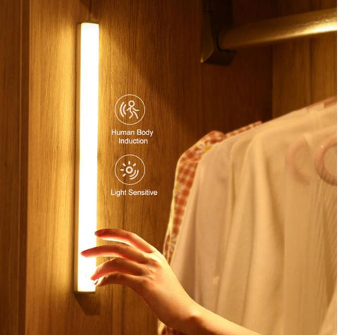 Smart LED Table Lamp with Wireless Control - Luxicro