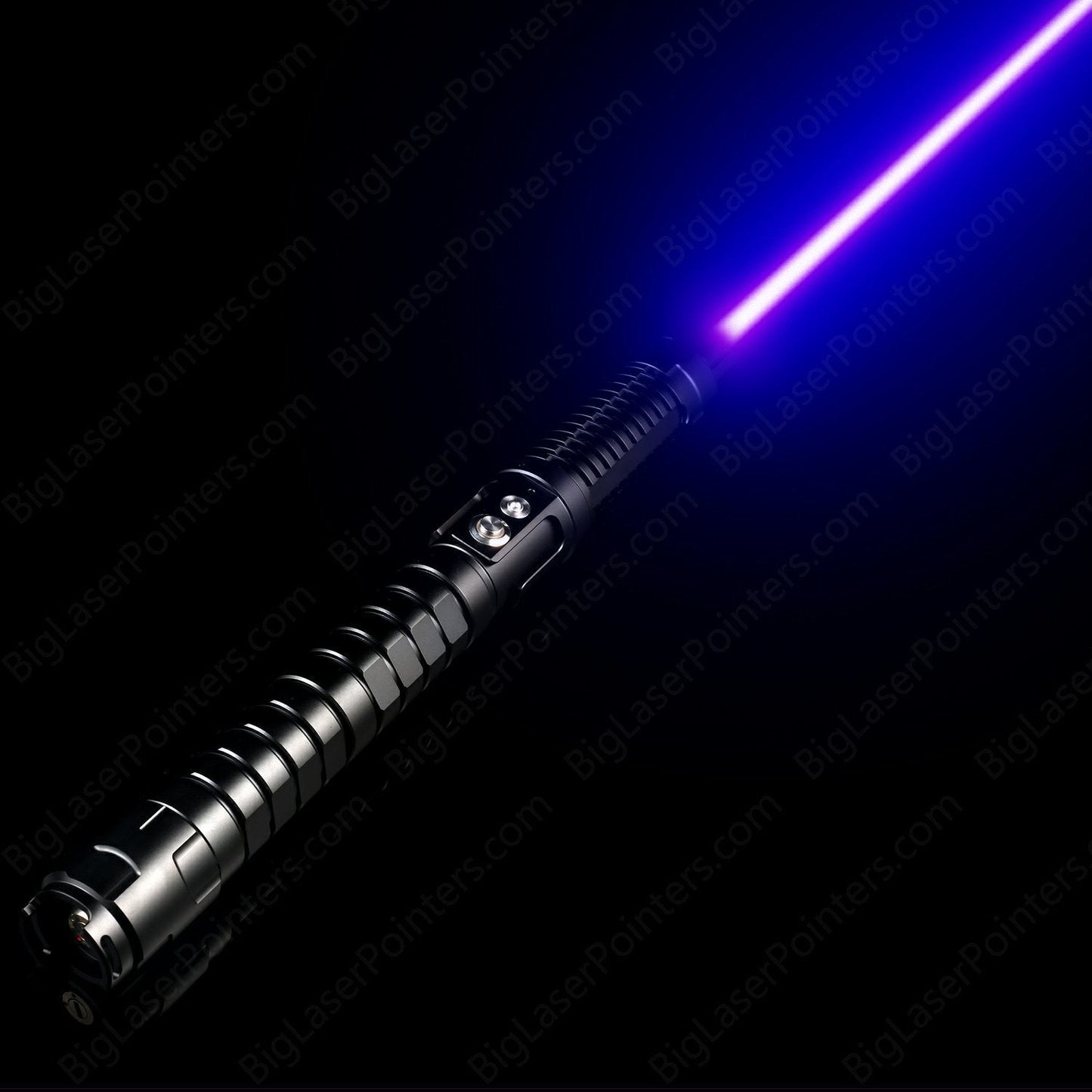 Bright Heavy-Duty LED Flashlight for Outdoor Use