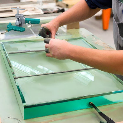 Simple Glass Cutting Tool