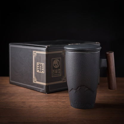 Classic Ceramic Tea Cup with Strainer and Handle