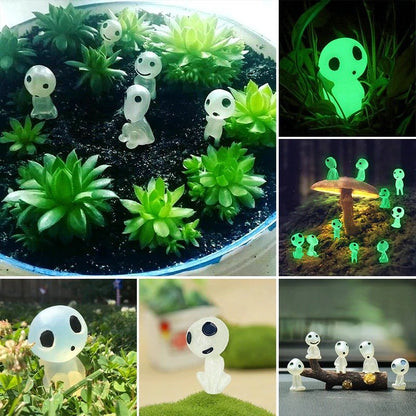 Vibrant Small Yard Fairy Decor Statues - Luxicro