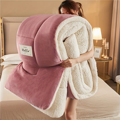 Soft Double Sided Duvet for Year Round Comfort