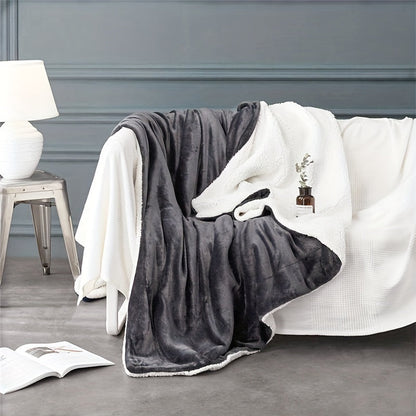 Soft Plush Fleece Blanket for Ultimate Cozy Warmth