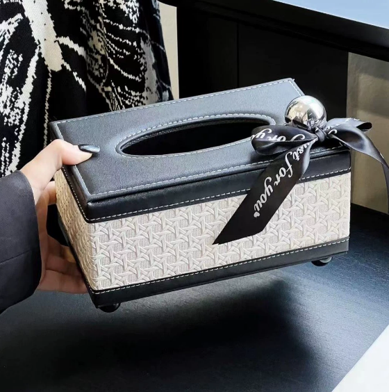 Elegant Leather Tissue Box