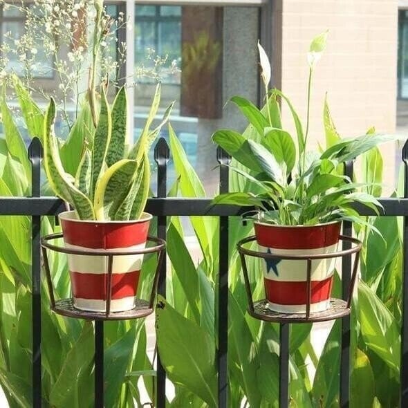 Elegant Flower Lift Planter