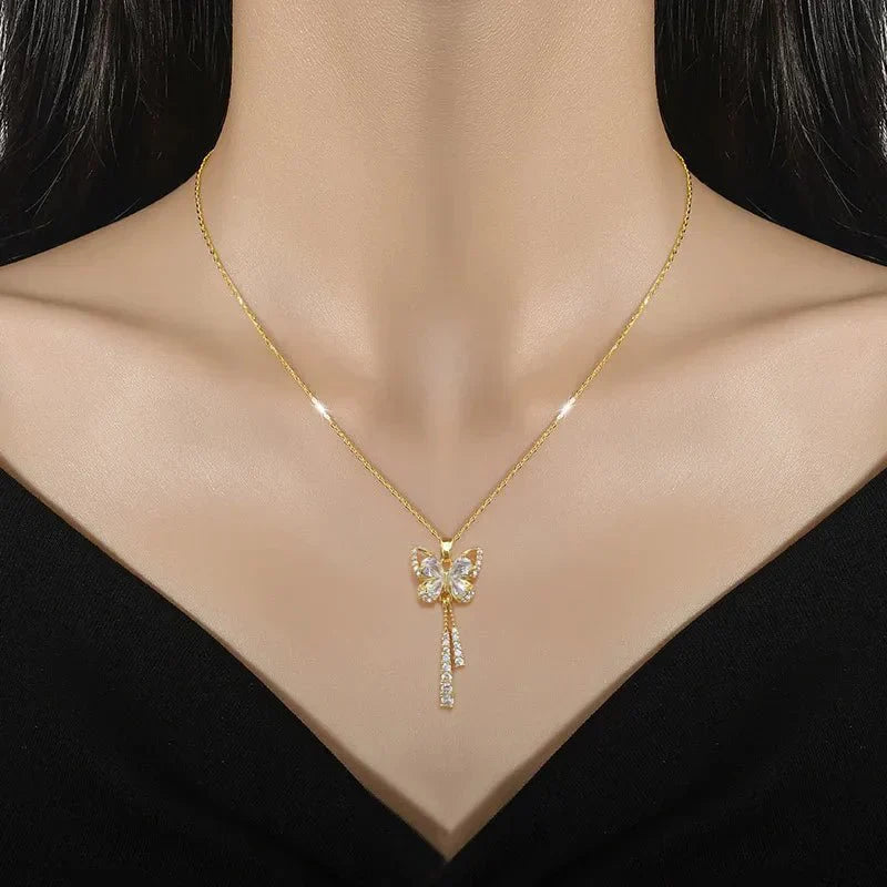 Shiny Floral Diamond Drop Necklace - Luxicro