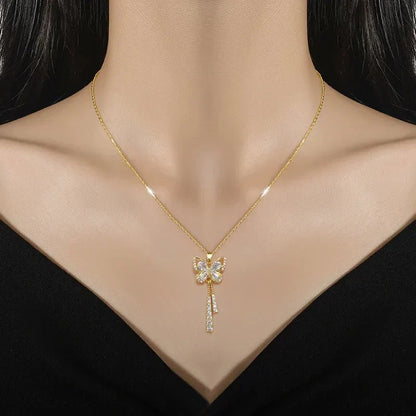 Shiny Floral Diamond Drop Necklace - Luxicro
