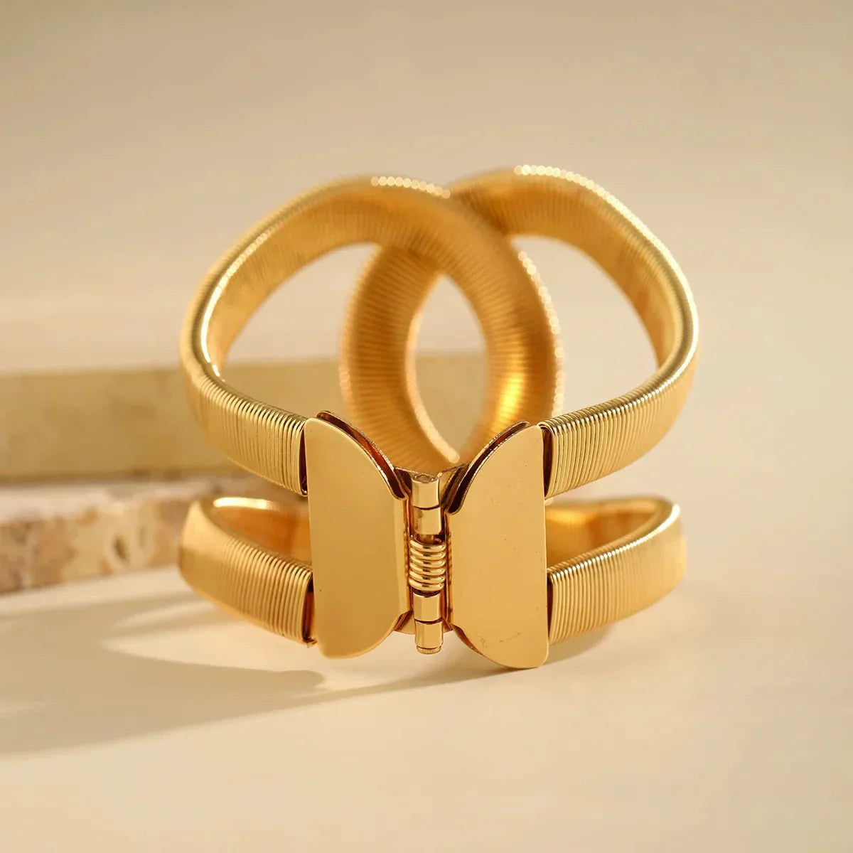Edgy Spiral Cuff Bangle Jewelry