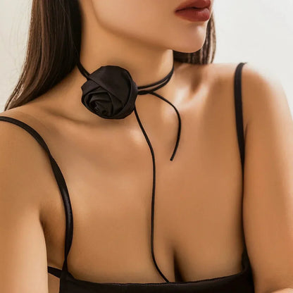 Beautiful Rose Gold Chain Choker Necklace