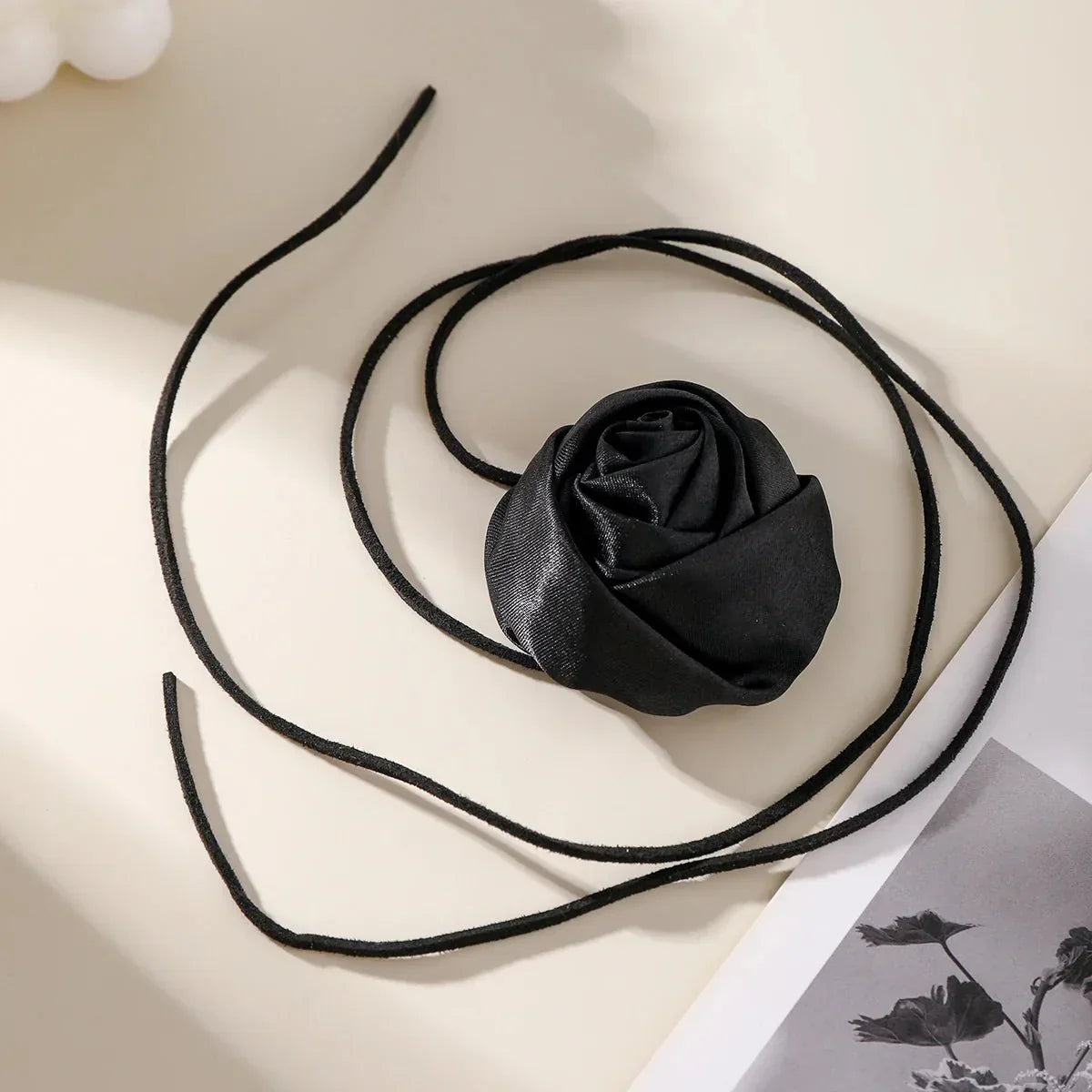 Beautiful Rose Gold Chain Choker Necklace