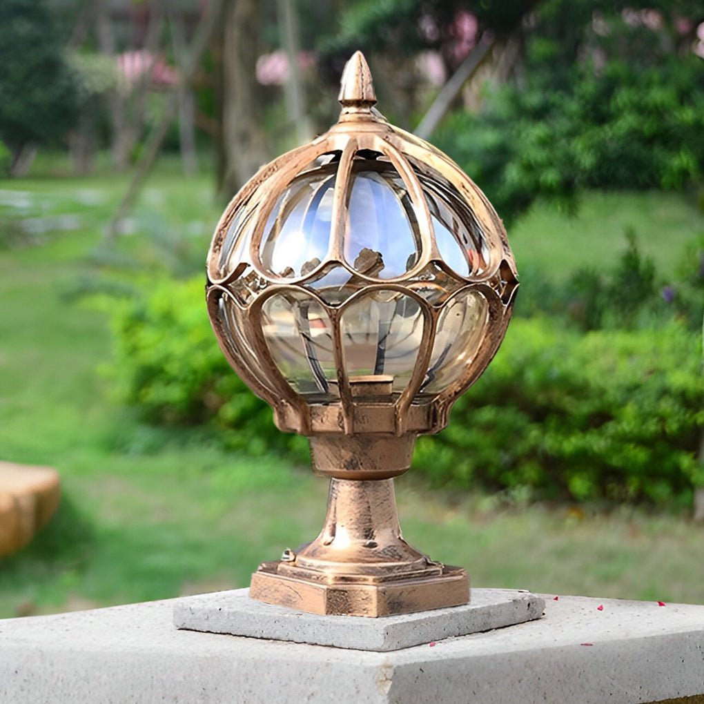 Classic Patio Lamp with Clear Shade