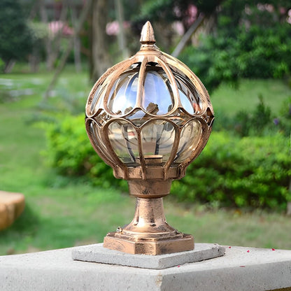 Classic Patio Lamp with Clear Shade