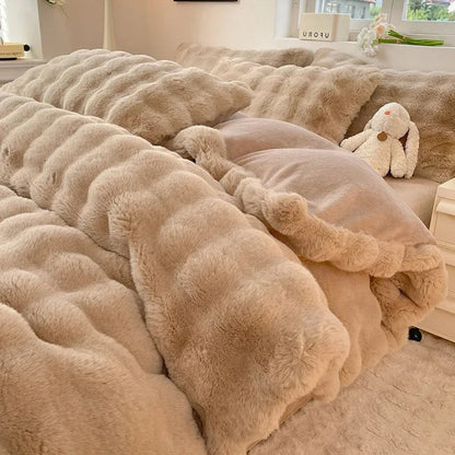 Soft Warm Fleece Bedding Comforter Set