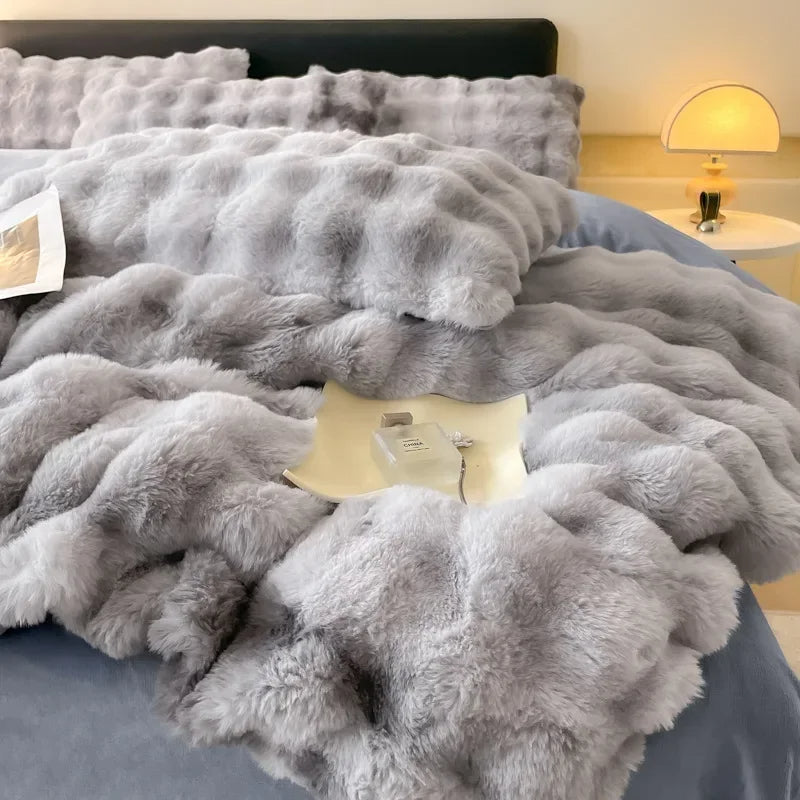 Soft Warm Fleece Bedding Comforter Set