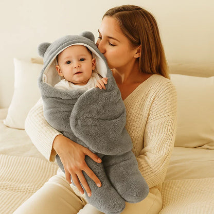 Cute Teddy Soft Blanket and Sleepwear Set