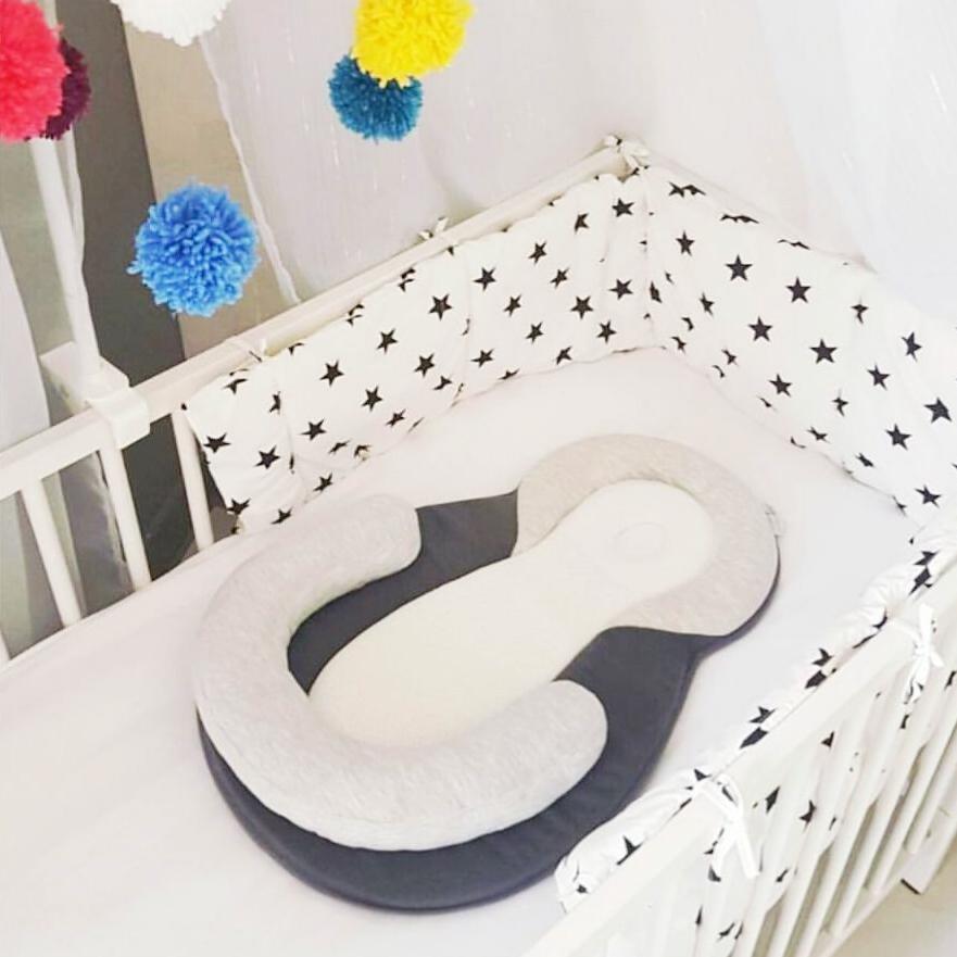 Portable Space Saving Crib