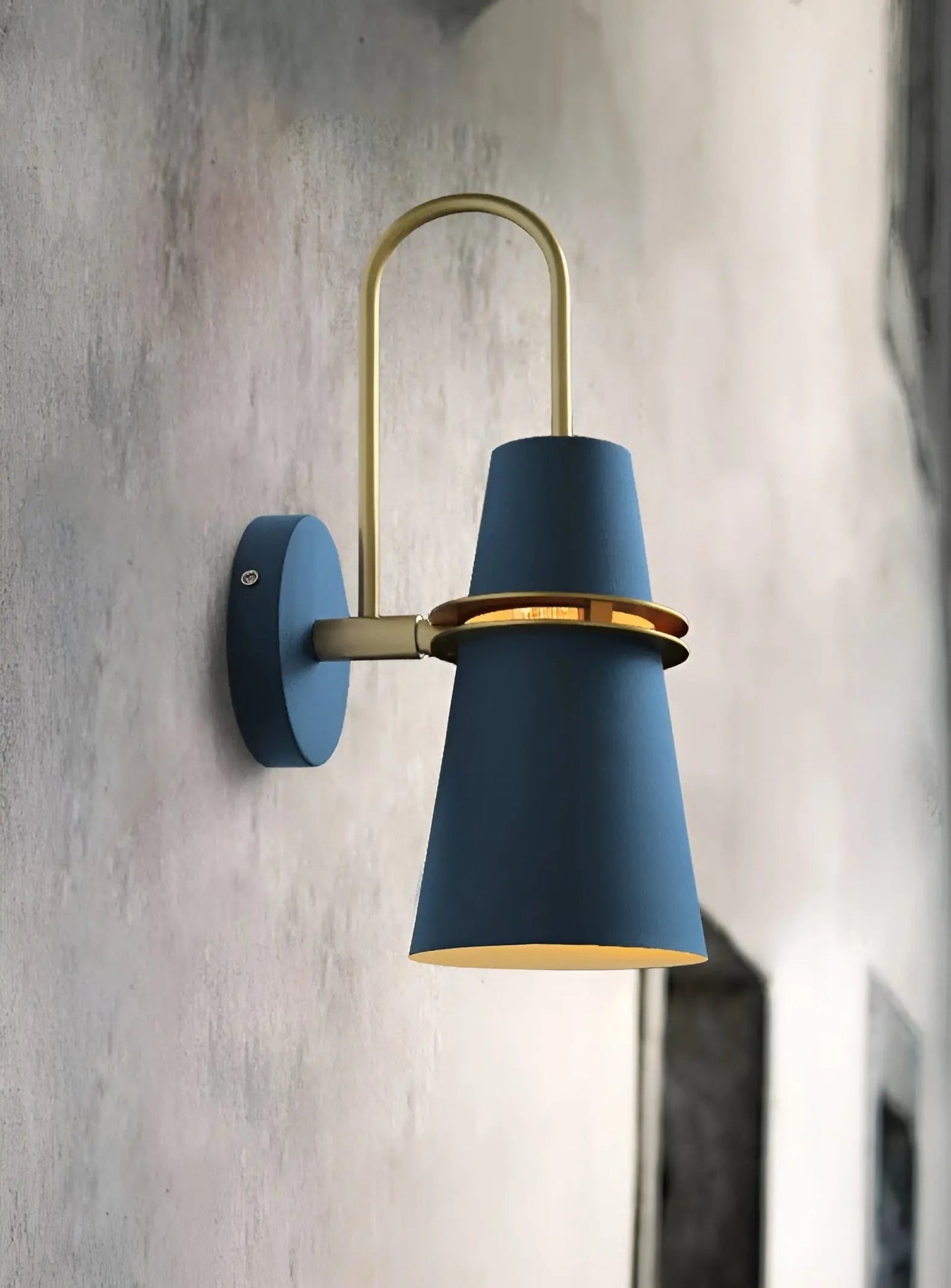 Elegant Luxury Table Lamp