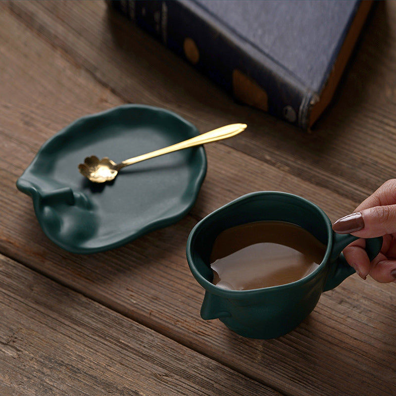 Lovely Design Ceramic Coffee Mug
