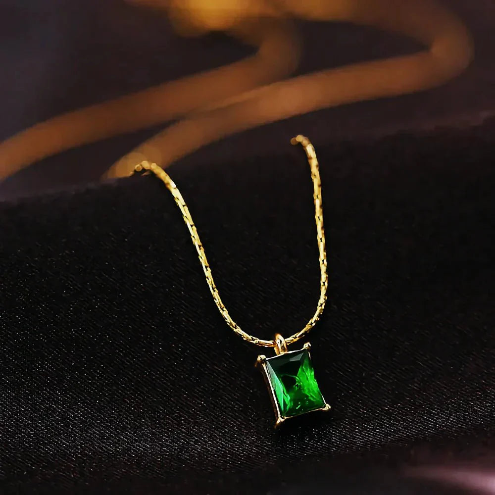Dainty Daybreak Pendant Necklace - Luxicro