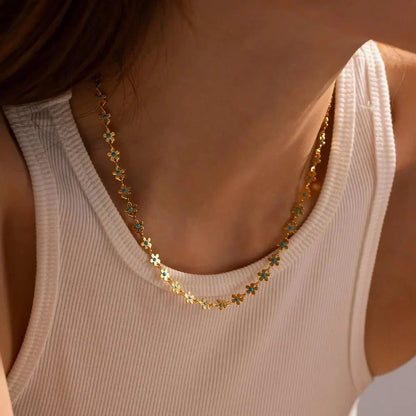 Dainty Flower Drop Necklace - Luxicro