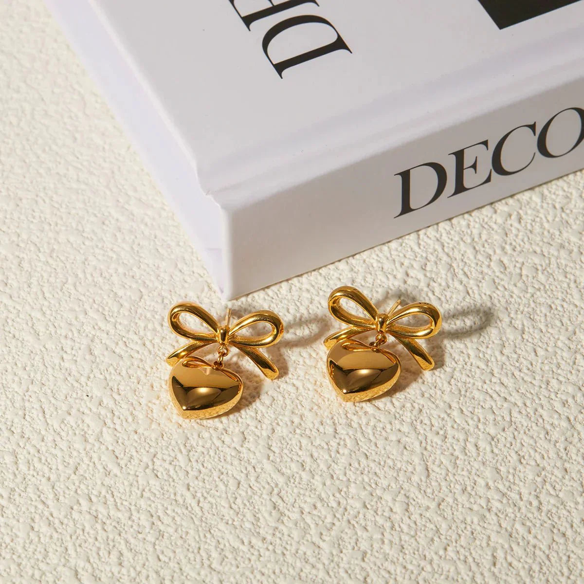 Dainty Love Heart Dangling Earrings