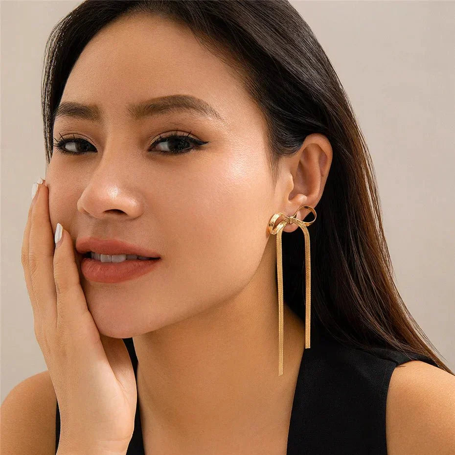 Dainty Pearl Drop Style Earrings