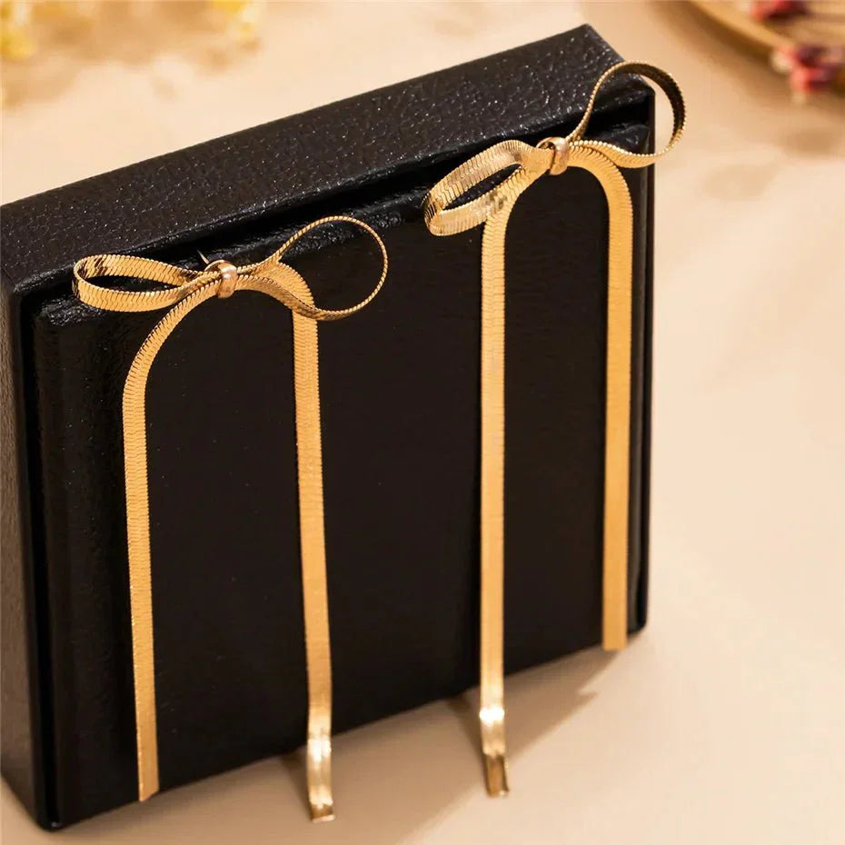 Dainty Pearl Drop Style Earrings
