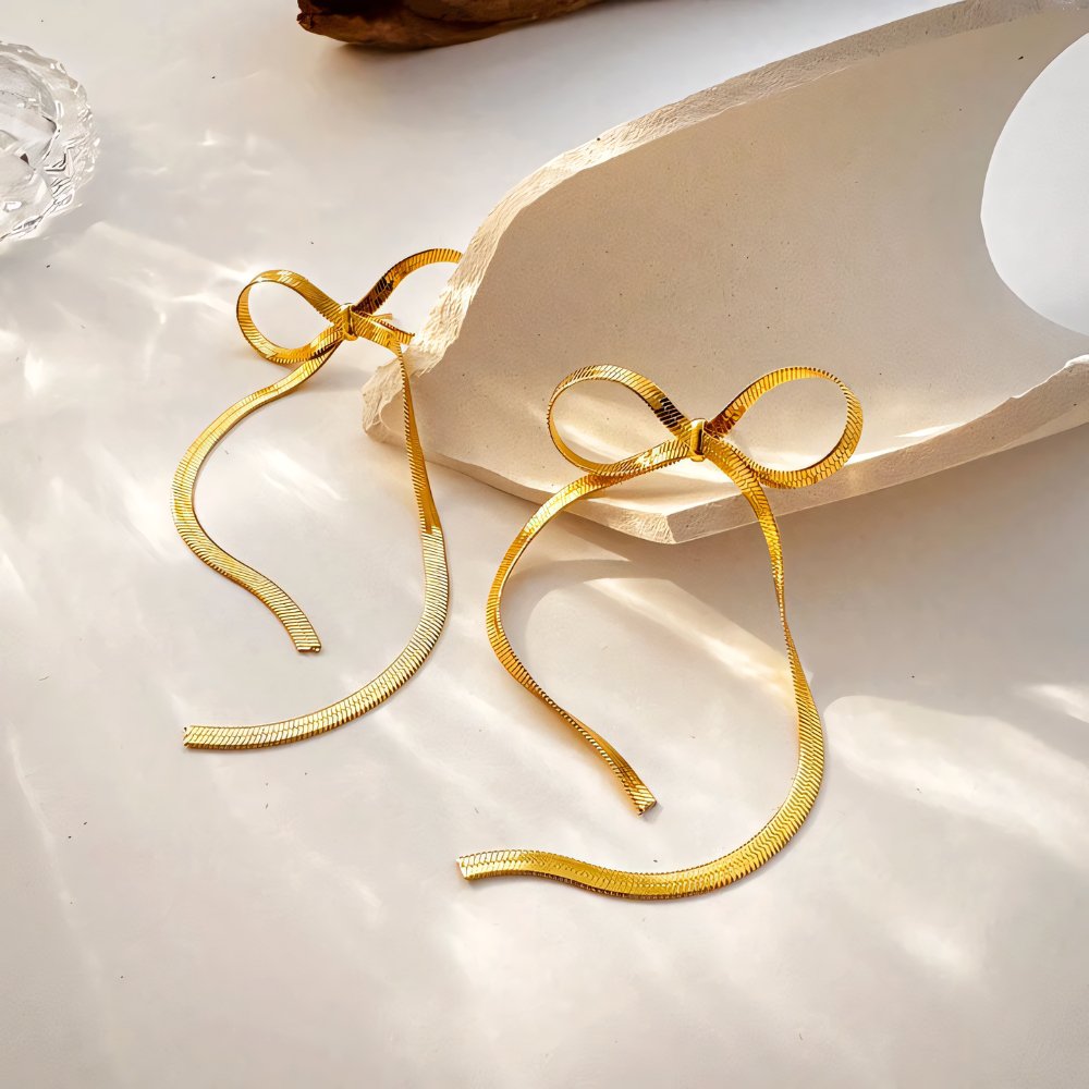 Dainty Pearl Drop Style Earrings