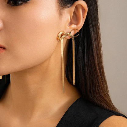 Dainty Pearl Drop Style Earrings