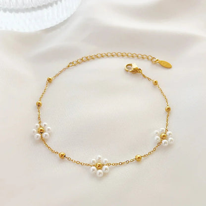 Dainty Floral Pendant Jewelry Set