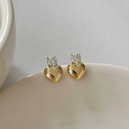 Pretty Heart Diamond Drop Earrings - Luxicro