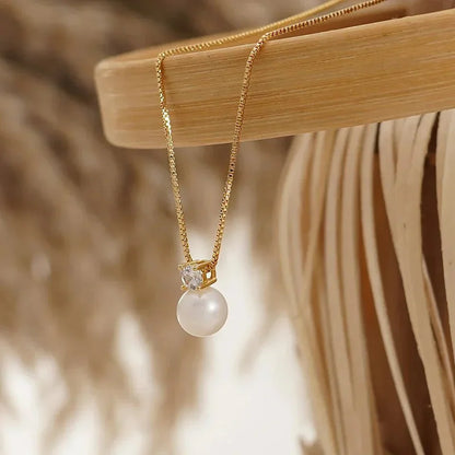 Elegant White Pearl Diamond Chain Necklace