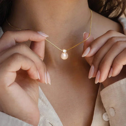 Elegant White Pearl Diamond Chain Necklace