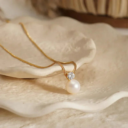 Elegant White Pearl Diamond Chain Necklace