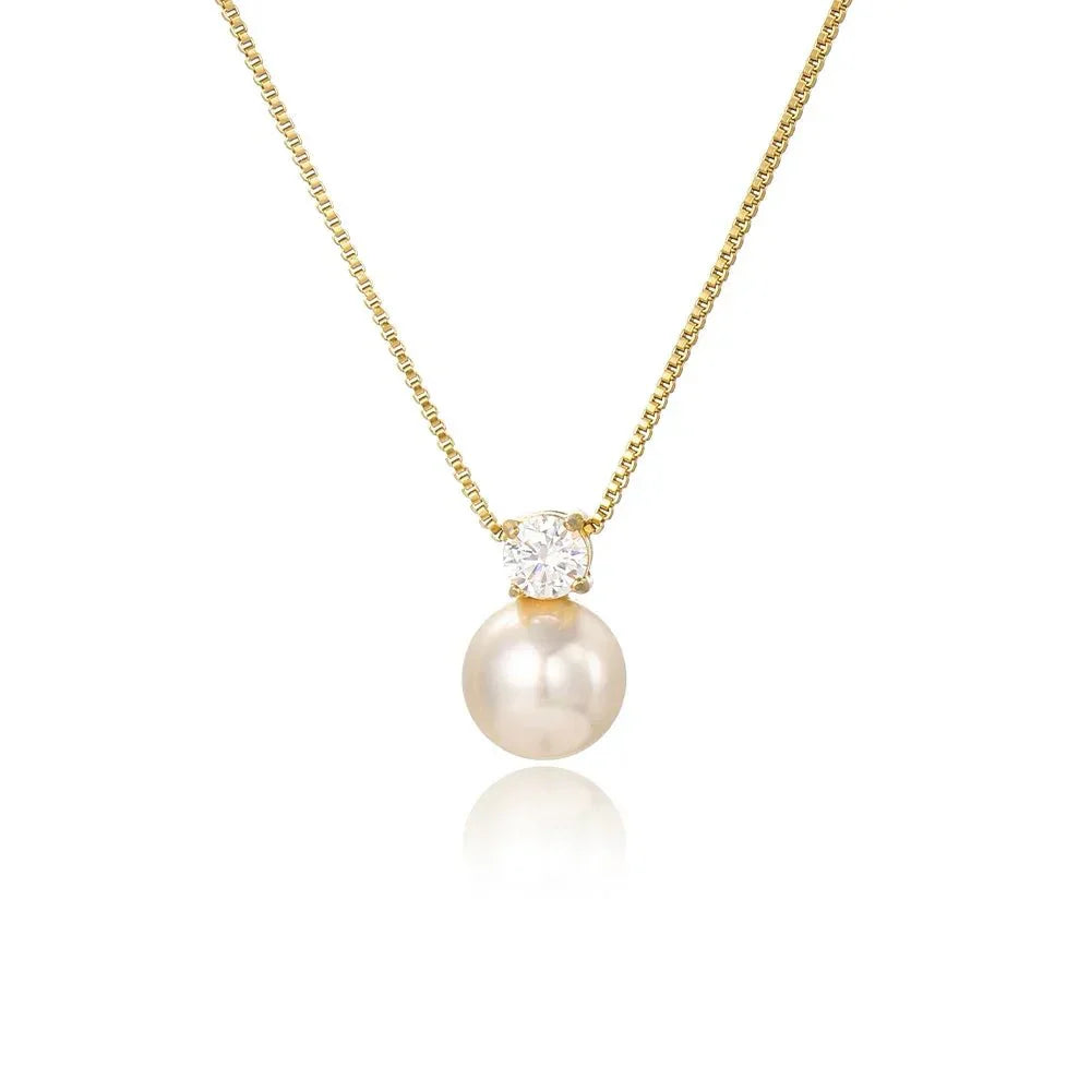 Elegant White Pearl Diamond Chain Necklace - Luxicro