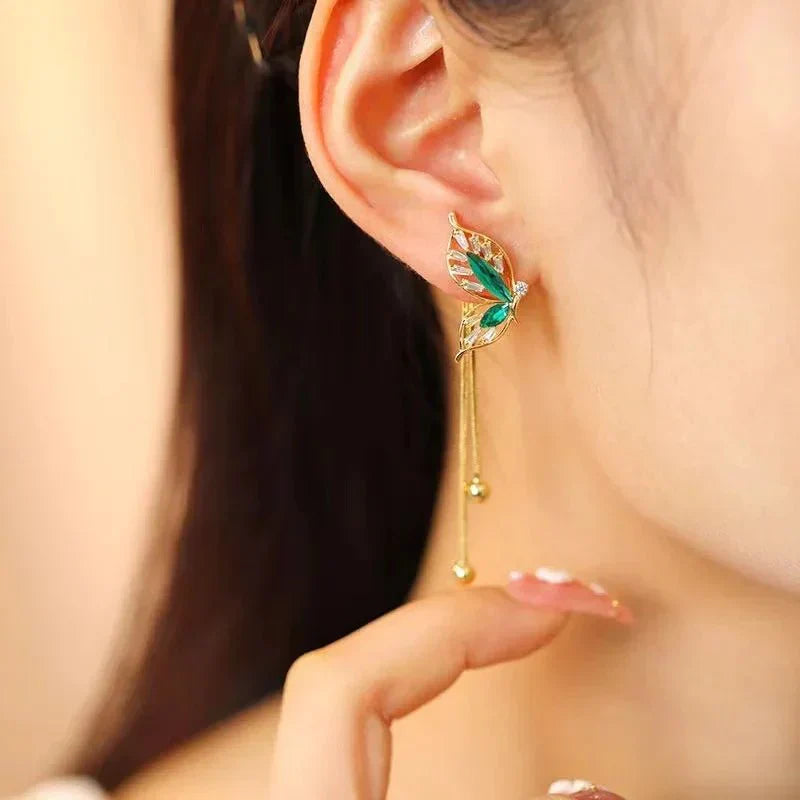 Dainty Emerald Teardrop Earrings