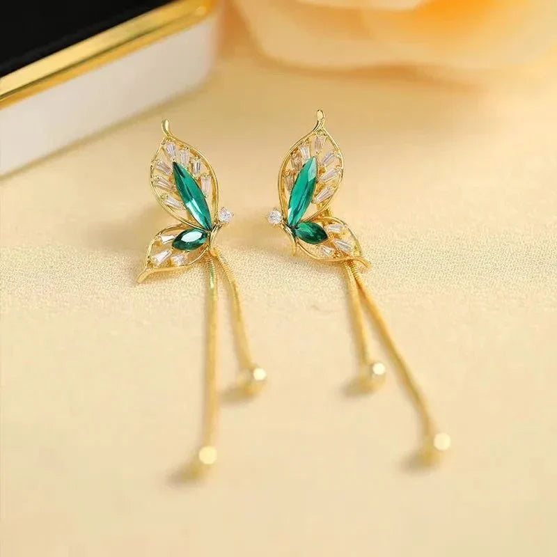 Dainty Emerald Teardrop Earrings