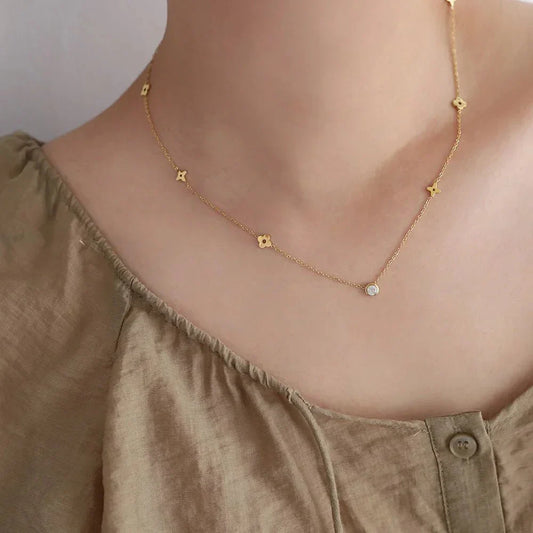 Beautiful Floral Drop Necklace - Luxicro